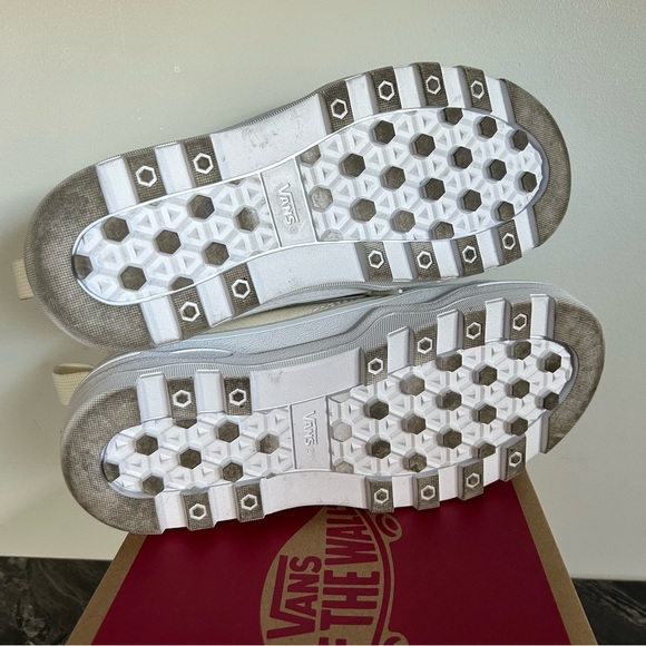 Marshmallow Sentry Old Skool Vans - Picture 8 of 12